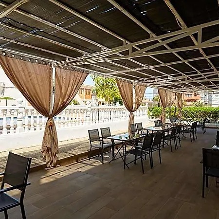 De Helene Albergue Alicante