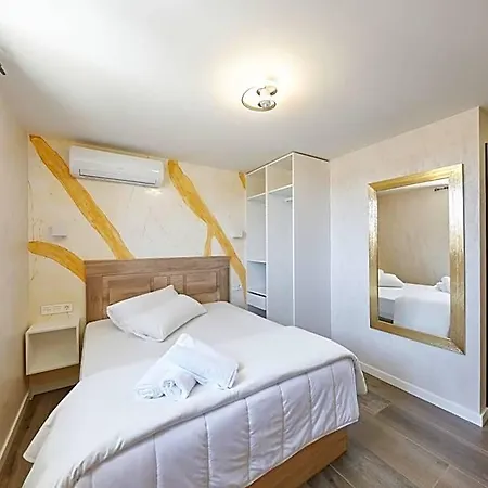 Albergue De Helene