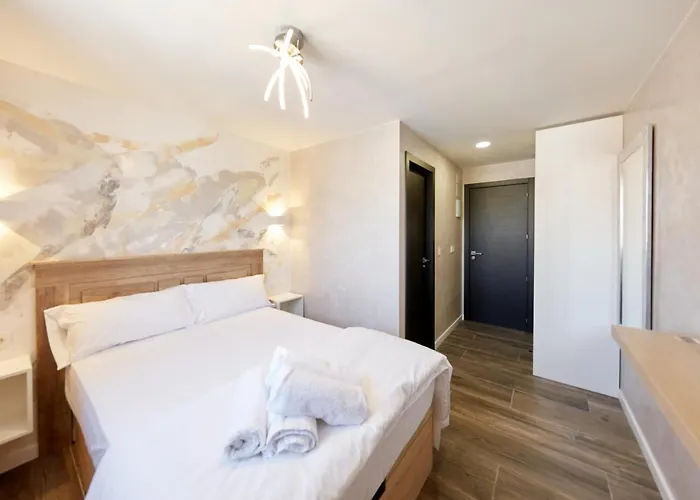 Hostel De Helene Alicante