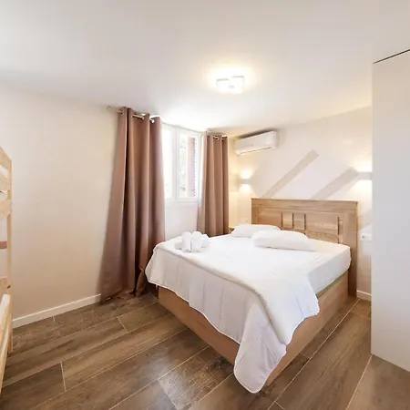 De Helene * 阿利坎特