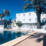 Auberge de jeunesse De Helene *